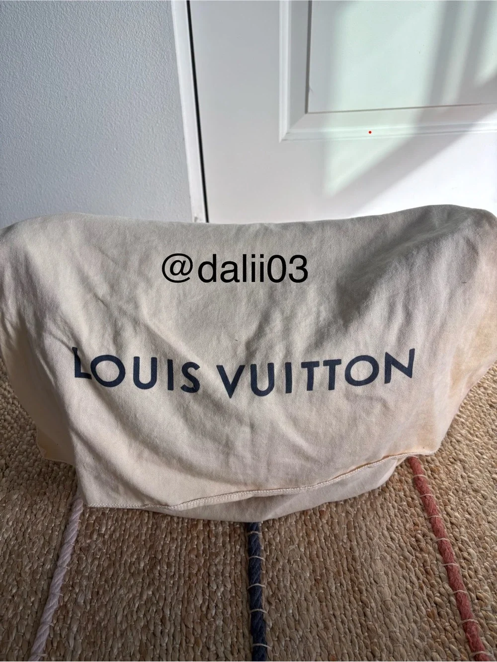 LOUIS VUITTON Neverfull MM